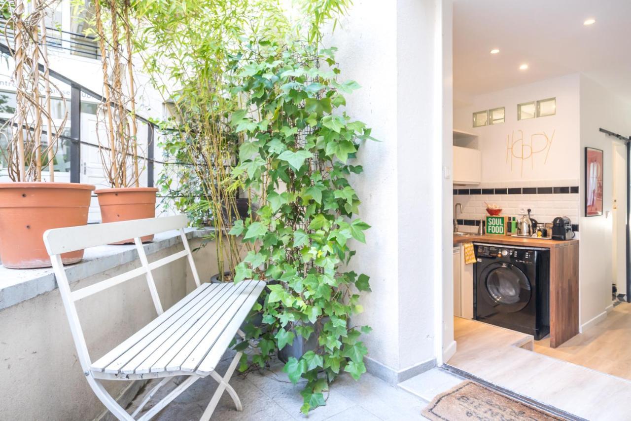 Happy Days - Eiffel Studio & Terrasse Apartamento Paris Exterior foto